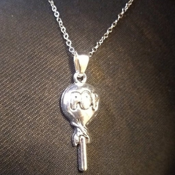 Tootsie Pop Necklace, Lollypop, Sucker Necklace, 18 inch chain - Picture 4 of 6